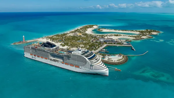 Vendé cruceros con IA integrada.